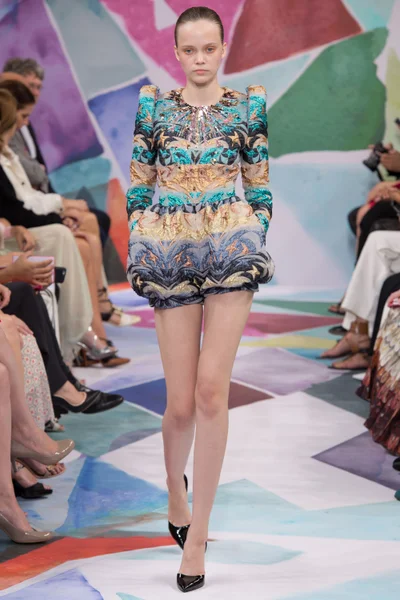 Look 22